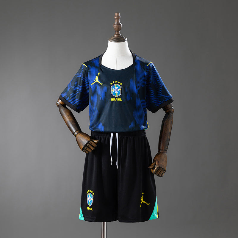 Kit Infantil da Seleção Brasileira 2026 Fora