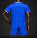 Kit Infantil Manchester United 26/27 Fora