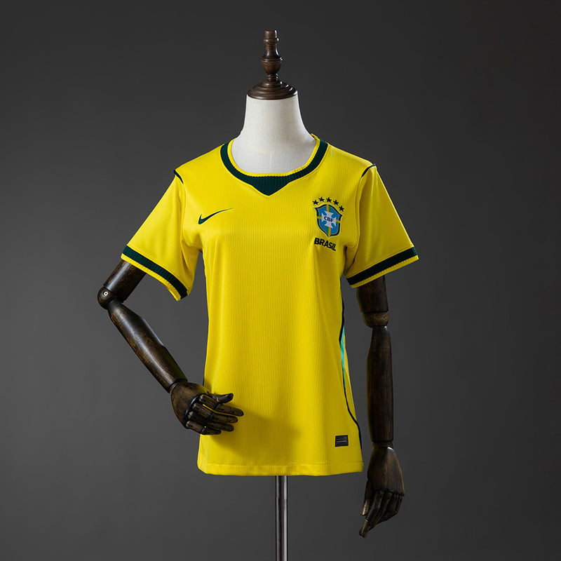 Camisa da Seleção Brasileira 2026 Casa - Versão Torcedor Feminina