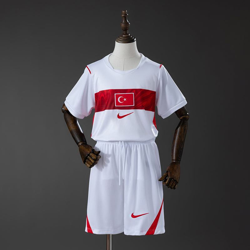 Kit Infantil da Seleção da Turquia 2026 Casa