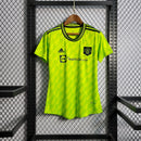 Camisa Manchester United Terceiro 22/23 - Feminina